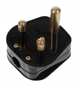 Click Essentials 15A Round Pin Plug Black