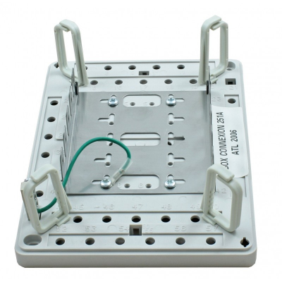 CONNECTIX 251A 50 Pair Connection Box