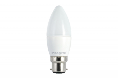 Integral candle lamp B22 470lm 4.2w 2700k dimmable 240 beam frosted