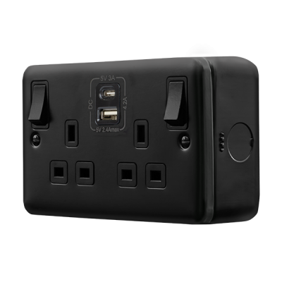 Click MetalClad Pro 13A 2 Gang Switched Socket Outlet With Type A & C USB (4.2A) Outlets Black