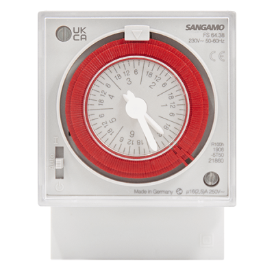 Sangamo PANEL 7 DAY TIME SWITCH WITH BATTERY