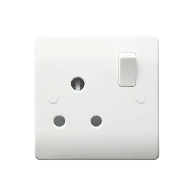 Thrion Socket 1G Switched Round Pin 15A White