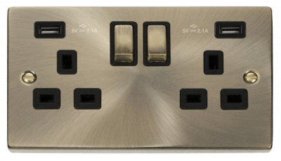 Click Deco 13A 2 Gang Switched Socket Outlet With Twin USB (Total 4.2A) Outlets Antique Brass