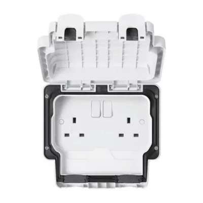 MK Masterseal 13A 2 Gang Switched socket Outlet White